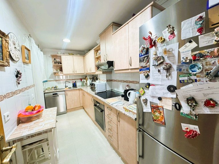 Apartment for Sale in Las Lagunas, Malaga 5