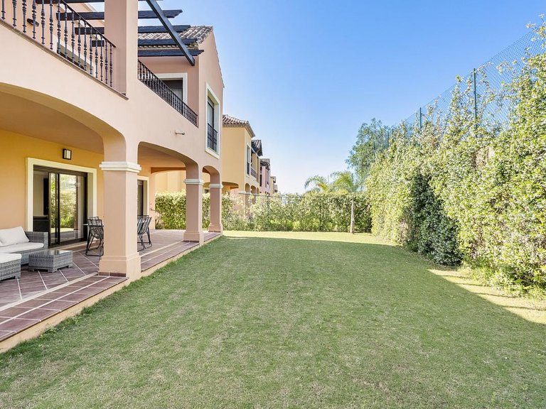 Villa for Sale in Estepona, Malaga 8