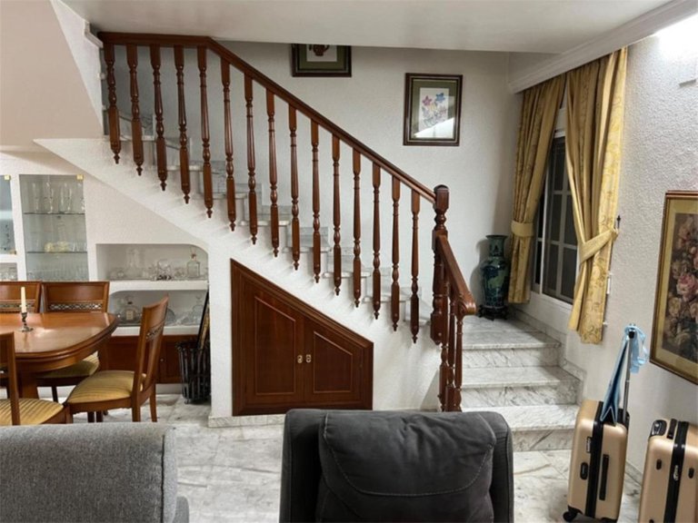 Villa for Sale in Nueva Andalucía, Malaga 9