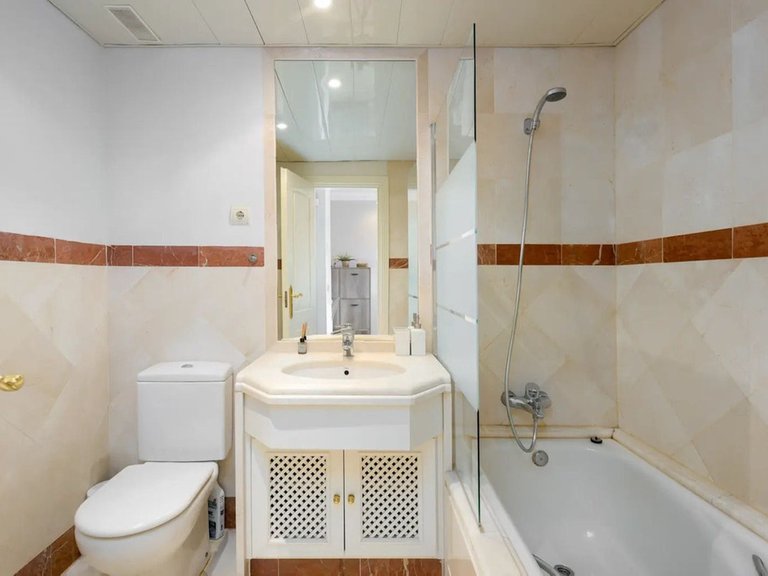 Apartment for Sale in Elviria, Malaga 18