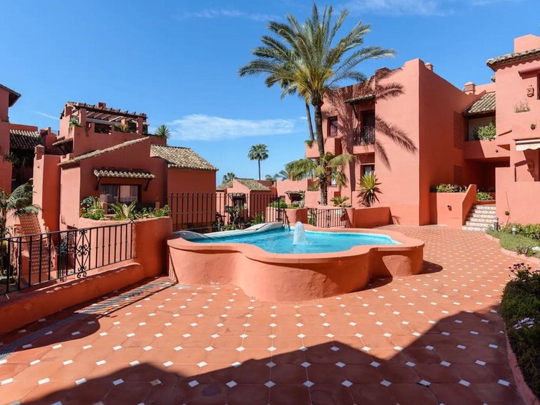 Apartment for Sale in Elviria, Malaga 5