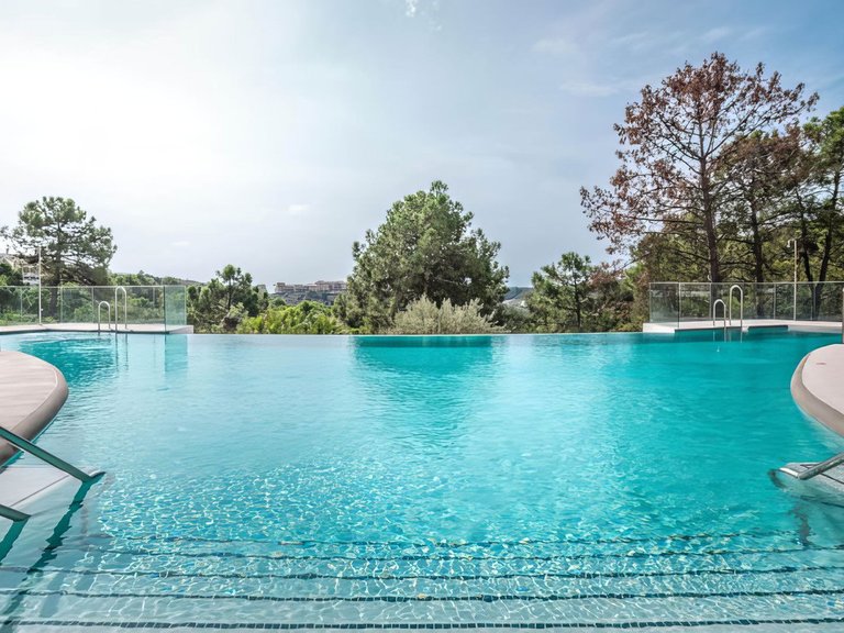Apartment for Sale in Selwo, Malaga 12