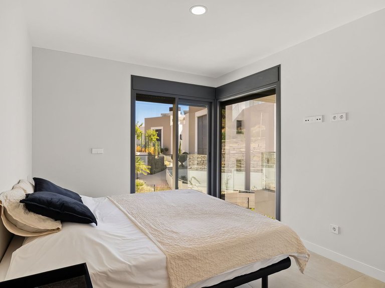 Apartment for Sale in Selwo, Malaga 15
