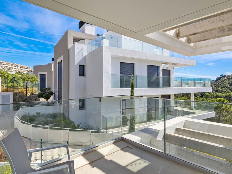 Apartment for Sale in Selwo, Malaga 19