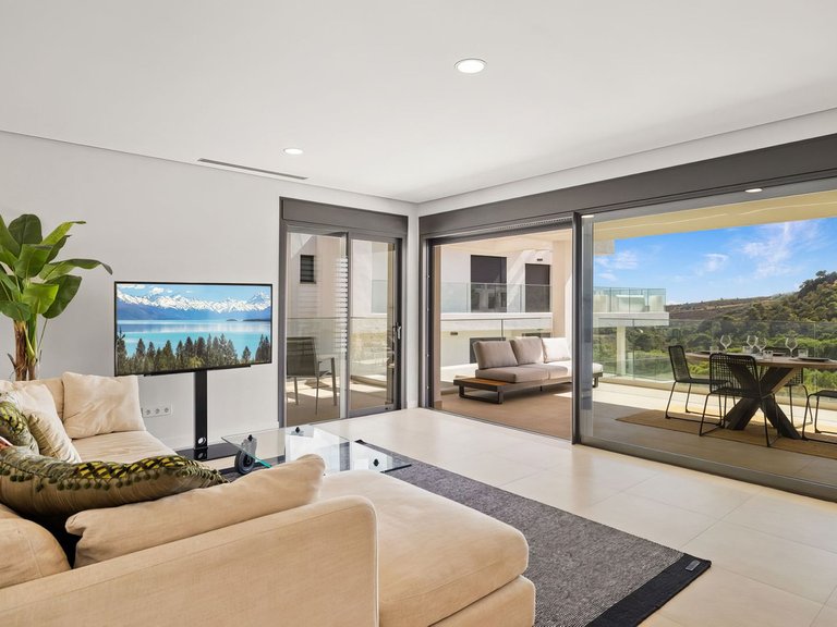 Apartment for Sale in Selwo, Malaga 2