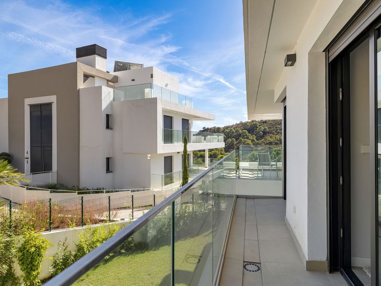 Apartment for Sale in Selwo, Malaga 20