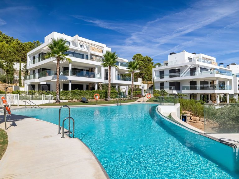 Apartment for Sale in Selwo, Malaga 22