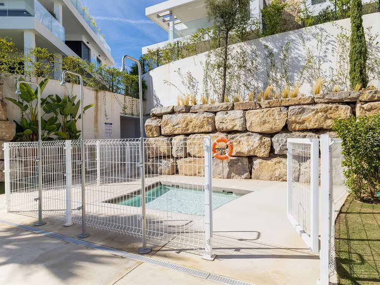 Apartment for Sale in Selwo, Malaga 24