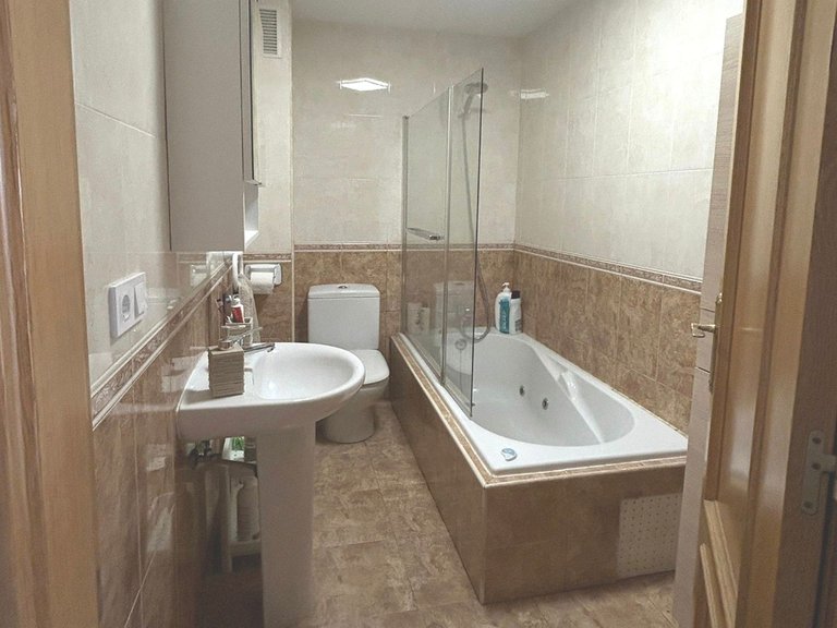 Apartment for Sale in Fuengirola, Malaga 5