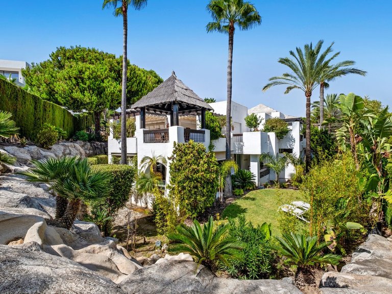 Apartment for Sale in Marbella, Malaga 17