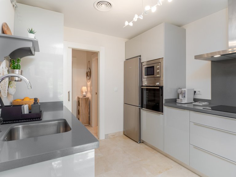 Apartment for Sale in Los Flamingos, Malaga 15