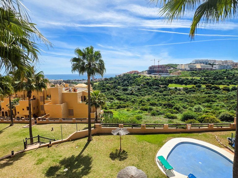 Apartment for Sale in La Duquesa, Malaga 2