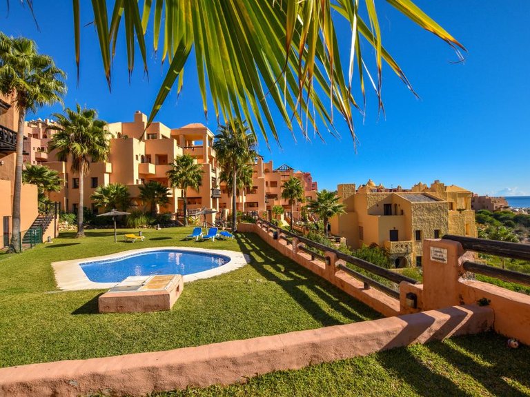 Apartment for Sale in La Duquesa, Malaga 34