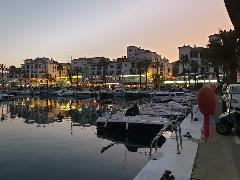Apartment for Sale in La Duquesa, Malaga 36