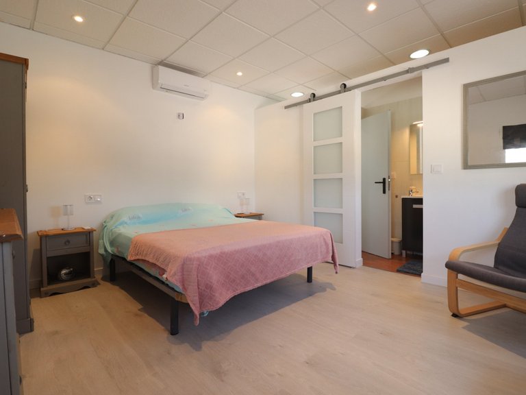 Villa for Sale in Benferri, Alicante 35