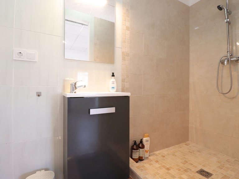 Villa for Sale in Benferri, Alicante 37