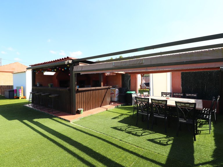 Villa for Sale in Benferri, Alicante 39