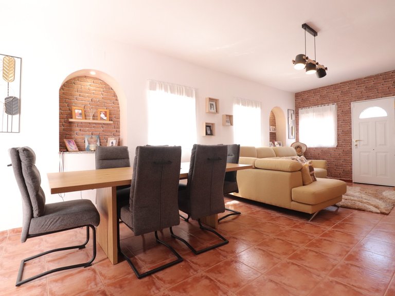 Villa for Sale in Benferri, Alicante 7