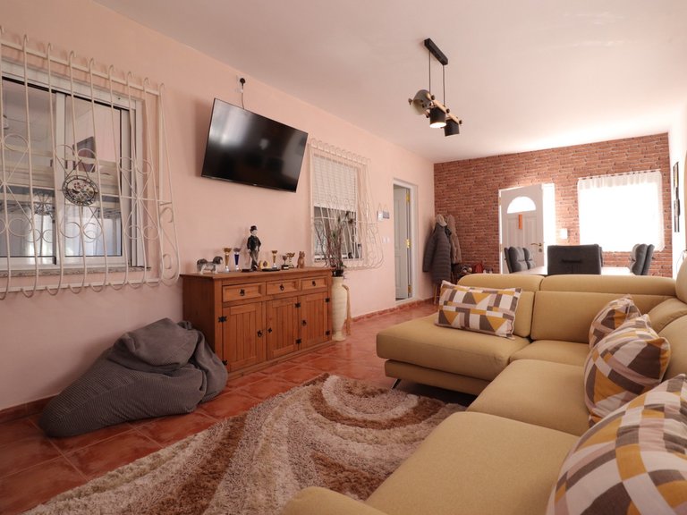 Villa for Sale in Benferri, Alicante 9