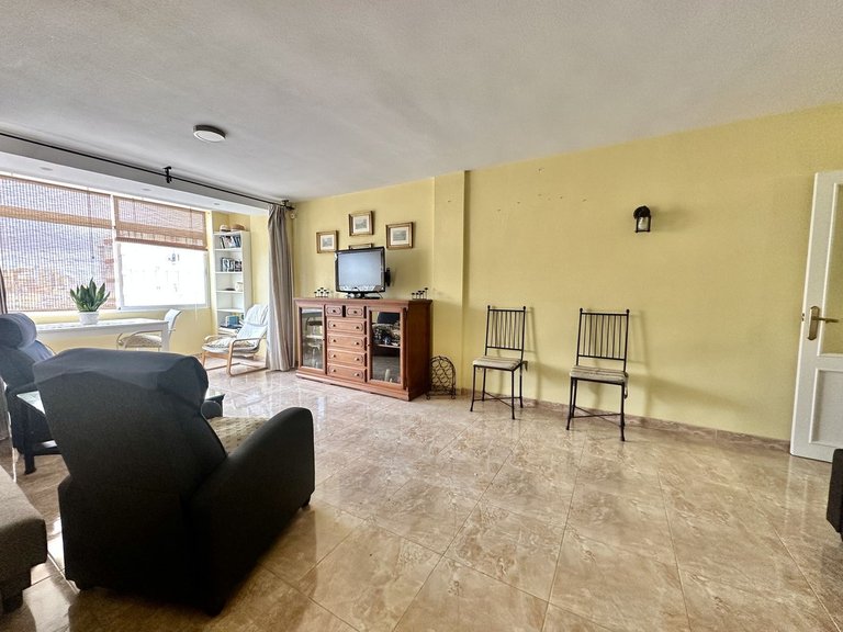 Apartment for Sale in Los Boliches, Malaga 1