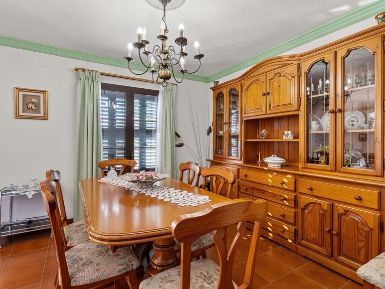 Villa for Sale in Arroyo De La Miel, Malaga 11