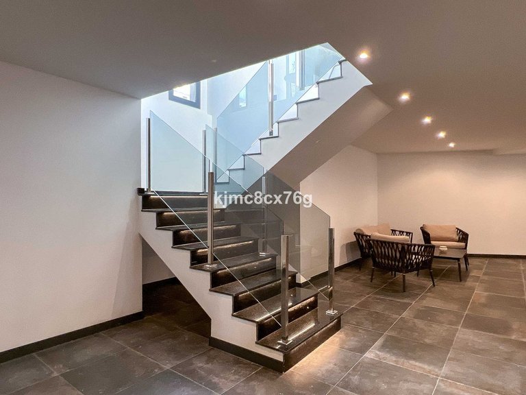 Villa for Sale in El Faro, Malaga 19