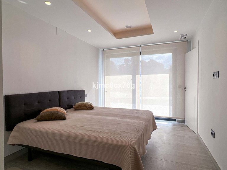 Villa for Sale in El Faro, Malaga 28