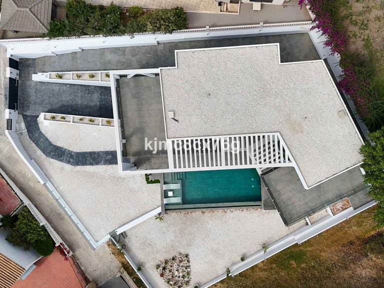 Villa for Sale in El Faro, Malaga 3