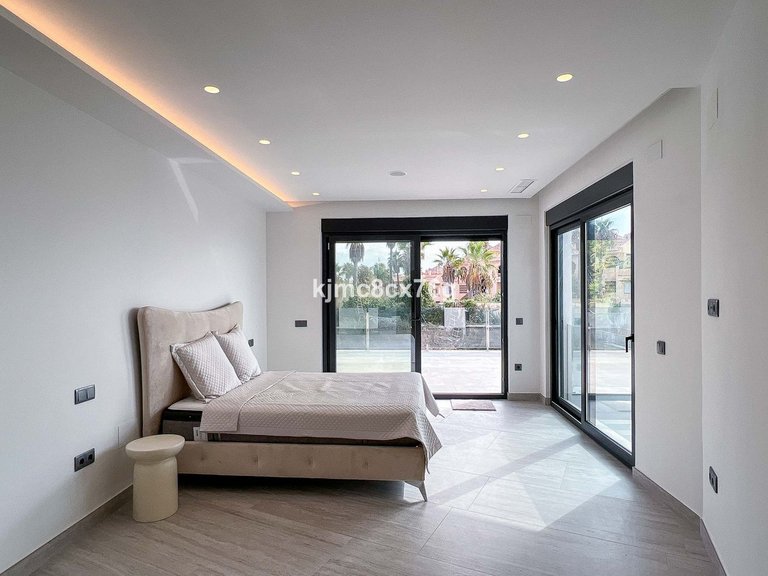 Villa for Sale in El Faro, Malaga 38