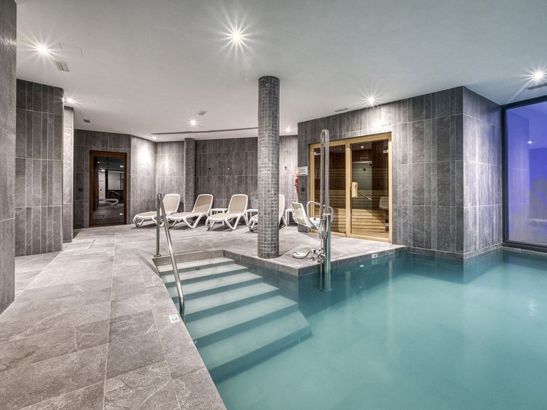 Apartment for Sale in Cancelada, Malaga 40