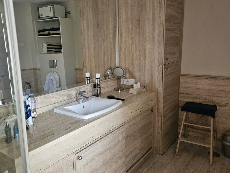 Apartment for Sale in Alhaurín De La Torre, Malaga 26