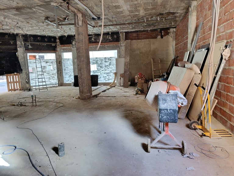 Commercial for Sale in Fuengirola, Malaga 4