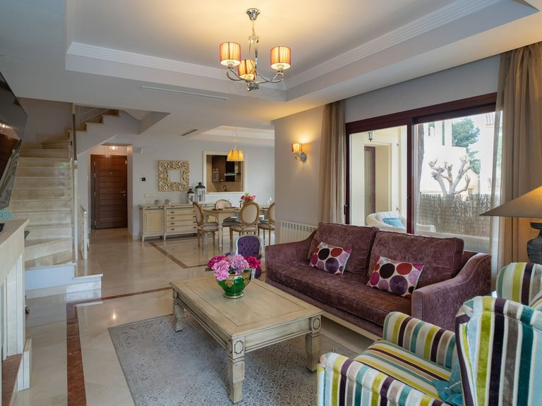 Villa for Sale in Nueva Andalucía, Malaga 6