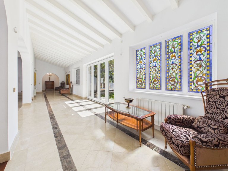 Villa for Sale in Benahavís, Malaga 14