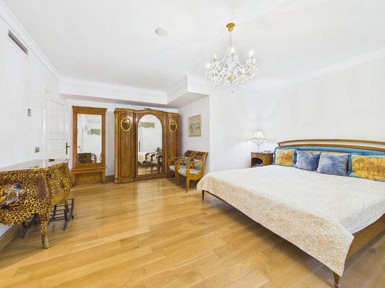 Villa for Sale in Benahavís, Malaga 22