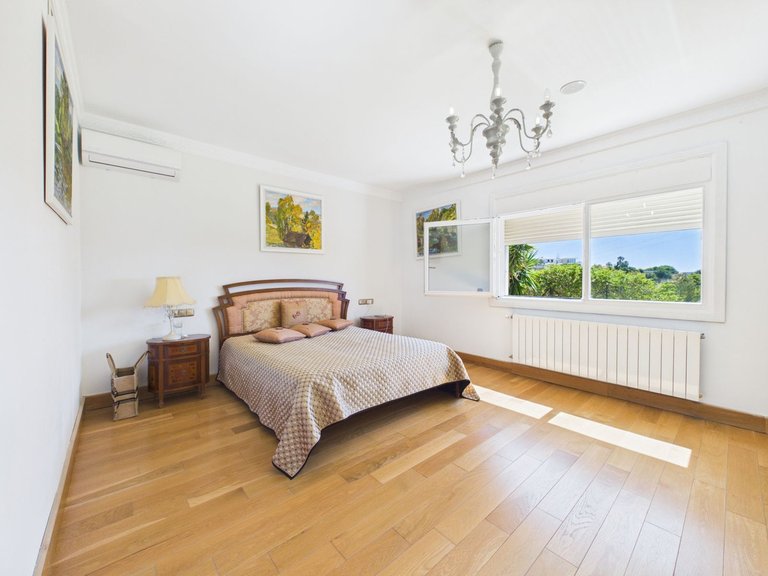 Villa for Sale in Benahavís, Malaga 28