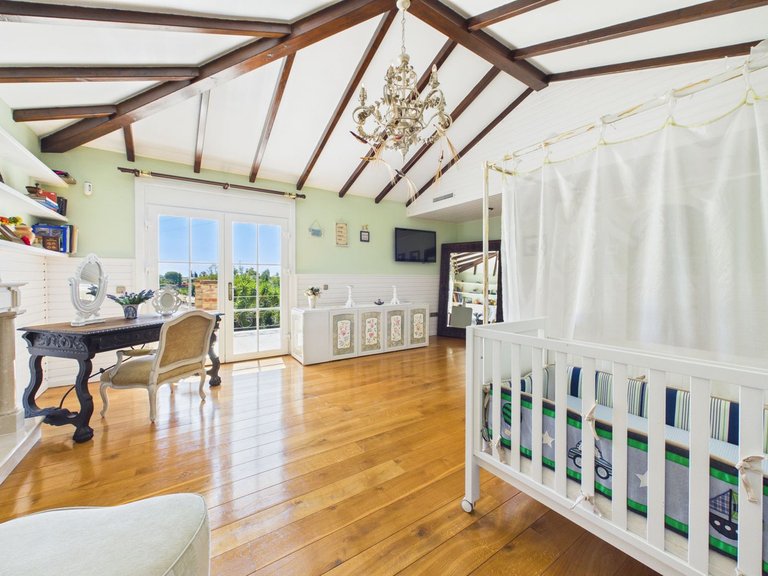 Villa for Sale in Benahavís, Malaga 37