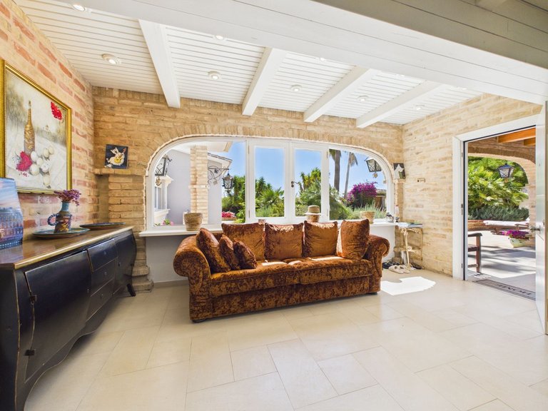 Villa for Sale in Benahavís, Malaga 4