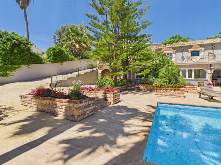 Villa for Sale in Benahavís, Malaga 49