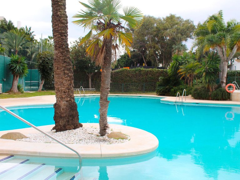 Apartment for Sale in Puerto Banús, Malaga 1