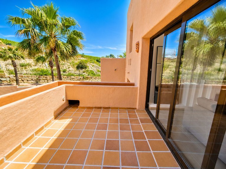 Villa for Sale in San Luis De Sabinillas, Malaga 10