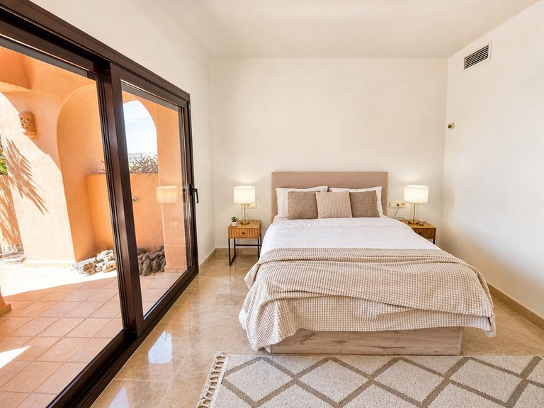 Villa for Sale in San Luis De Sabinillas, Malaga 9