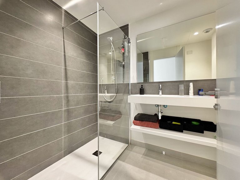 Apartment for Sale in Fuengirola, Malaga 11