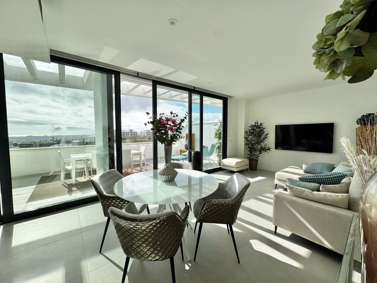 Apartment for Sale in Fuengirola, Malaga 18