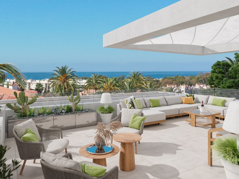 Villa for Sale in Nueva Andalucía, Malaga 3