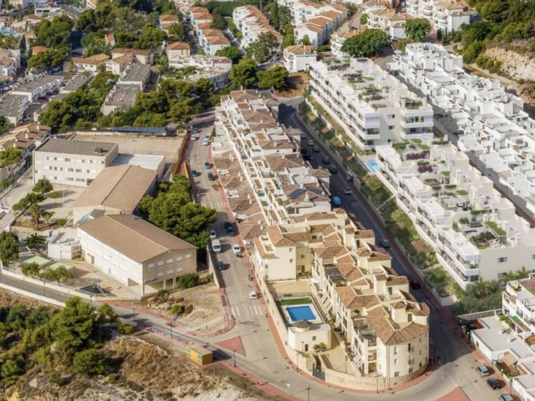 Penthouse for Sale in Benalmadena Costa, Malaga 1