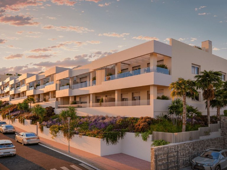 Penthouse for Sale in Benalmadena Costa, Malaga 4