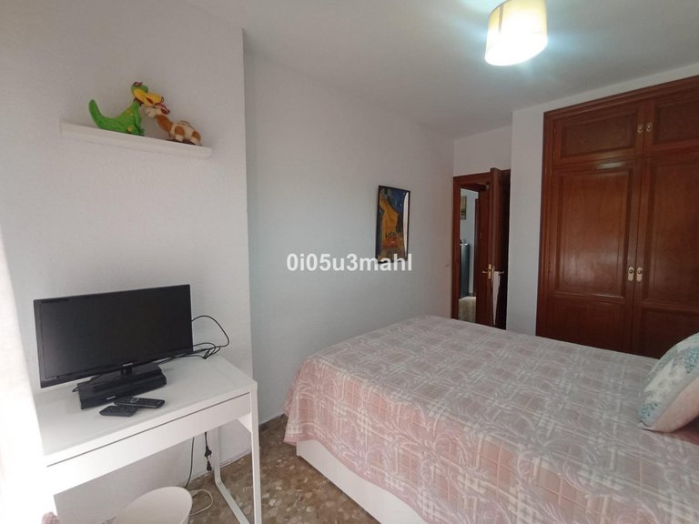 Apartment for Sale in La Trinidad, Malaga 17
