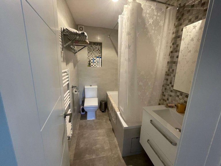Villa for Sale in Alhaurín El Grande, Malaga 36