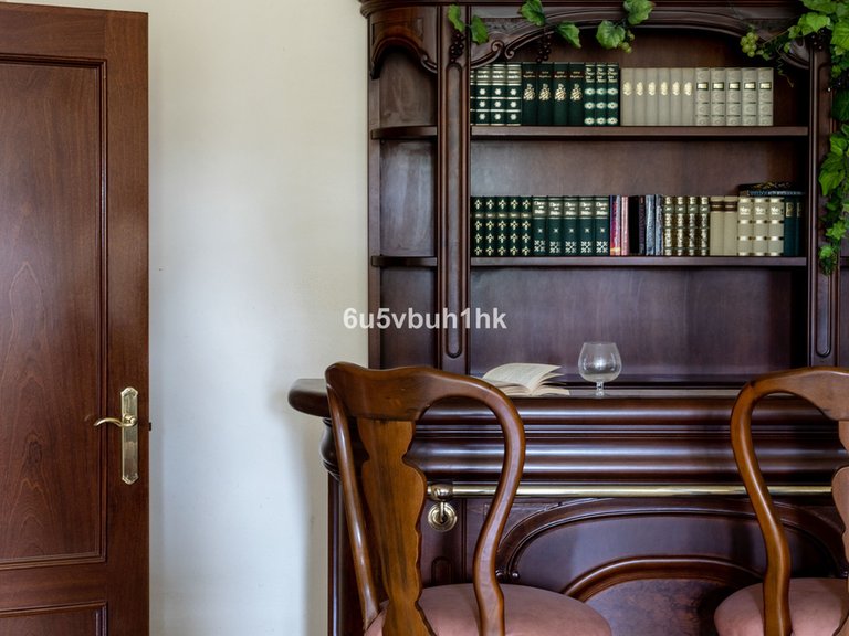 Villa for Sale in Arroyo De La Miel, Malaga 34